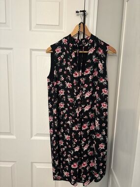 Stork and Babe maternity size small dress